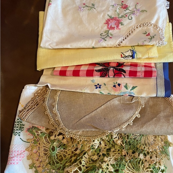 Vintage Linen Variety - Picture 9 of 10